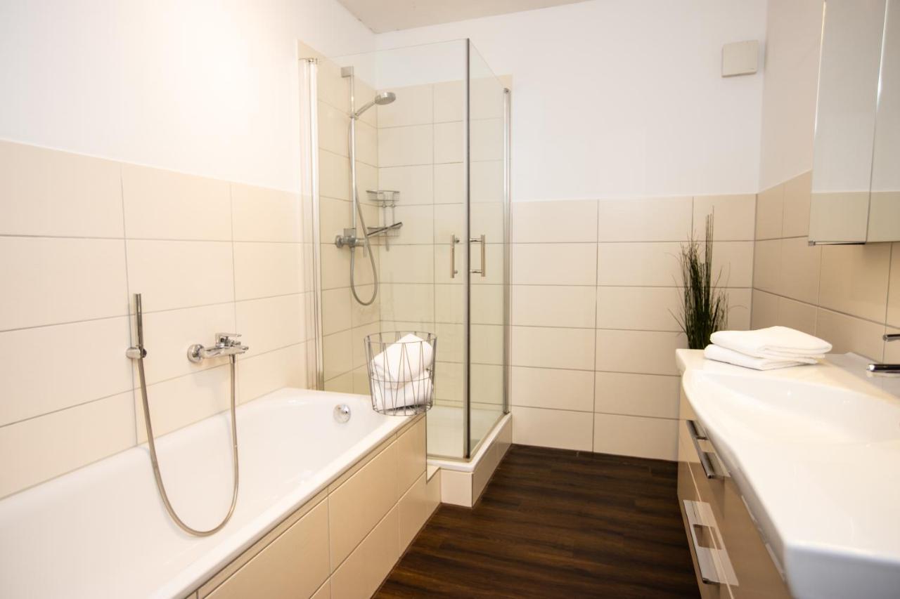 Moderne 2-Zimmer Wohnung! Wlan Und Netflix Inklusive! Zentral Gelegen In Der Historischen Altstadt! Stade Exterior foto